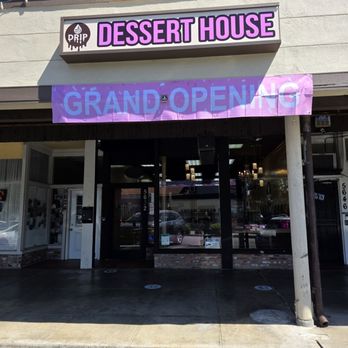 Drip Dessert House - Entrance - Desserts Near Me - Newark, California