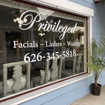 Privileged Pasadena - Entrance - Skin Care Near Me - Pasadena, California