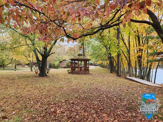 Parkers Hideaway On the White River by null