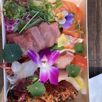Cloud Sushi - 18 piece sashimi chef's choice - Sushi Bars Near Me - Truckee, California