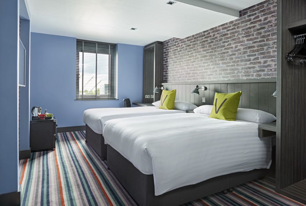 Village Urban Resort Glasgow