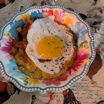 The Hen's Nest - Breakfast & Brunch Near Me - Bandera, Texas The Hen's Nest - Breakfast & Brunch Near Me - Bandera, Texas