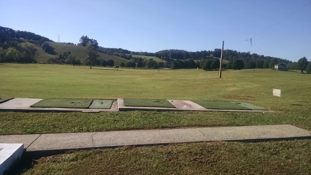 HENLEY GOLF DRIVING RANGE Updated October 2024 1511 Lawnville Rd