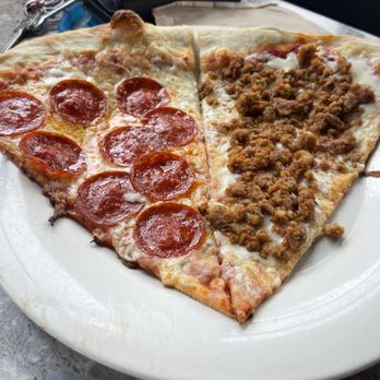 Johnny's New York Style Pizza - Lunch deal- 2 slices - Pizza Near Me - Jasper, Georgia Johnny's New York Style Pizza - Lunch deal- 2 slices - Pizza Near Me - Jasper, Georgia