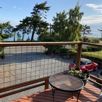The Green House Inn By The Bay - View of Dungeness bay from bay view East room - Hotels Near Me - Sequim, Washington The Green House Inn By The Bay - View of Dungeness bay from bay view East room - Hotels Near Me - Sequim, Washington