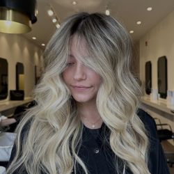 Embracing the natural beauty of lived-in blonde locks
