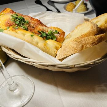 Annarella Ristorante - Dinner Bread - Italian Near Me - Saugerties, New York Annarella Ristorante - Dinner Bread - Italian Near Me - Saugerties, New York