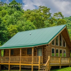 Our Queen cabin is 1 of 4 honeymoon luxury log cabins. As with all our cabins, the Queen offers a wrap-around deck to a private hot tub!