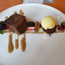 Goood Moist Date Pudding