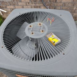 Woodard Mechanical Solutions - Condenser fan wires exposed and the box from the capacitor.