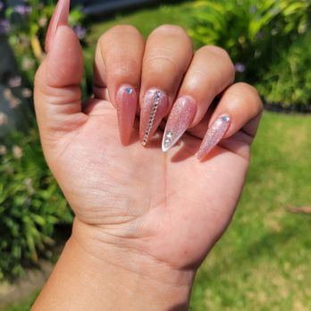 Vdara Nails Lounge - Nails by Ivy - Nail Salons Near Me - San Clemente, California Vdara Nails Lounge - Nails by Ivy - Nail Salons Near Me - San Clemente, California