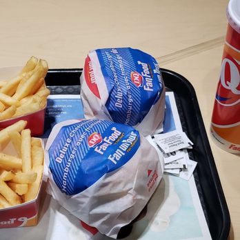 Dairy Queen Grill & Chill - $7 bacon cheeseburger combo - Ice Cream & Frozen Yogurt Near Me - Markham, Ontario