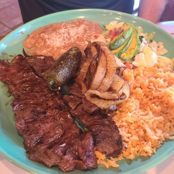 Los Bigotes De Villa - Carne Asada - Mexican Near Me - Federal Way, Washington