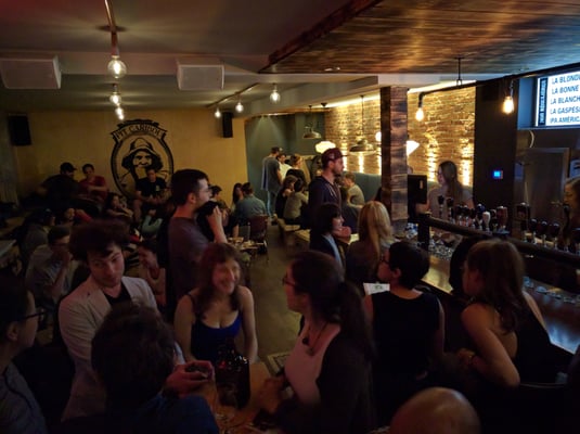 Microbrasserie Pit Caribou - Pub Montréal by null