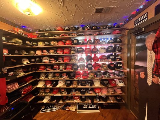 Trump store by null