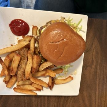 The Shop - Burger - Breakfast & Brunch Near Me - Albuquerque, New Mexico