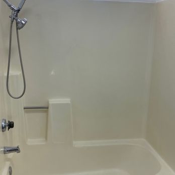 ProTub Refinish - Before - Refinishing Services Near Me - Cerritos, California