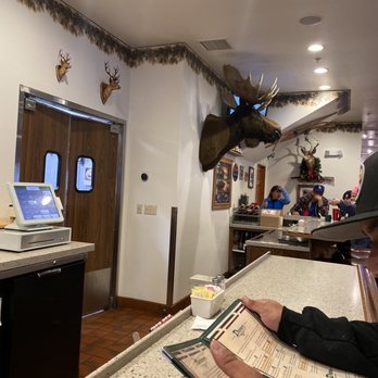Grizzly Cafe - Bar area - American Near Me - Wrightwood, California Grizzly Cafe - Bar area - American Near Me - Wrightwood, California