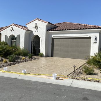 CSG Painting - the front of a home in the desert - Flooring Near Me CSG Painting - the front of a home in the desert - Flooring Near Me