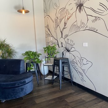 Canvas Coffee - Coffee & Tea Near Me - Corona, California