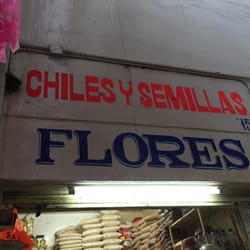 Chiles y Semillas Flores - Fachada