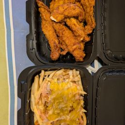 Chicken tenders bomb fries Chicken tenders bomb fries