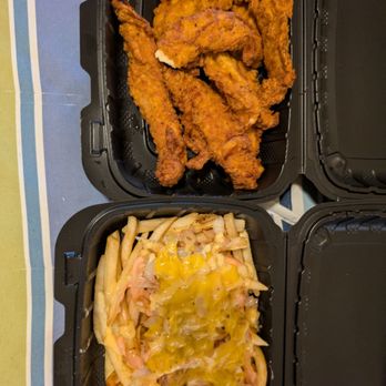 The DT Window - Chicken tenders bomb fries - Burgers Near Me - Los Angeles, California The DT Window - Chicken tenders bomb fries - Burgers Near Me - Los Angeles, California