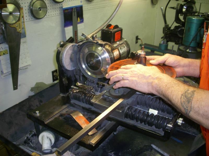 R & R SHARPENING Updated July 2024 12 Photos 10734 178 Street NW