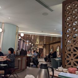 六小館