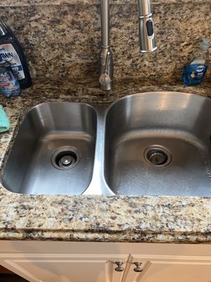 Mighty Mike Plumbing Logo