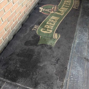 Green Lantern Pizza - Lobby - Pizza Near Me - Royal Oak, Michigan