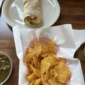 Baja Fish Tacos - Shrimp Burrito - Seafood Near Me - Norco, California