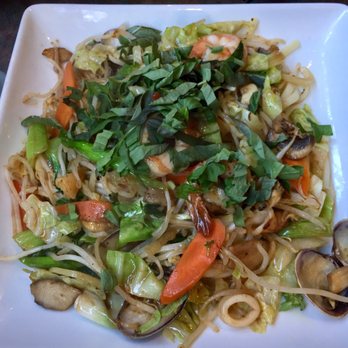 Kirala - Seafood Yakiudon - Sushi Bars Near Me - Berkeley, California