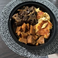 Mum Mich - Oxtail, candied yams, Mac and Cheese