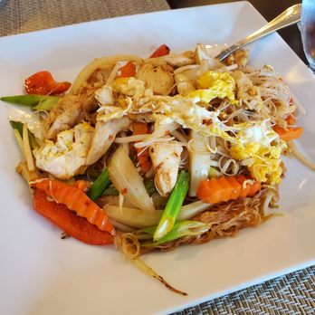 Bangkok Thai Cuisine - Thai Near Me - Chicago, Illinois