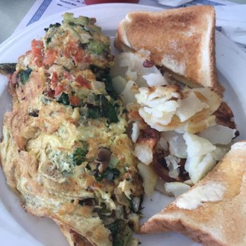 Inga's Diner - American Near Me - Albany, New York