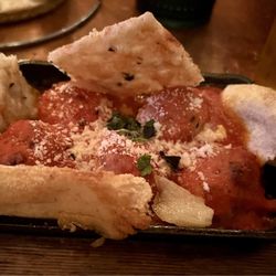Piñons Pizza Company - Garlic meatballs