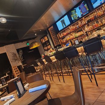 Eureka! - Inside/bar - American Near Me - Clovis, California