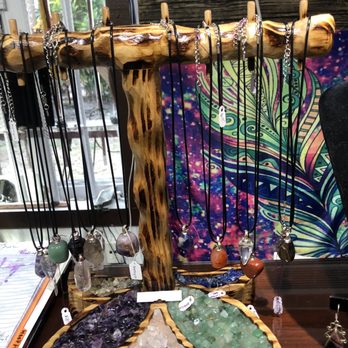 Esmeralda's Earth, Wind and Fire Boutique - Supernatural Readings Near Me - Miami, Florida