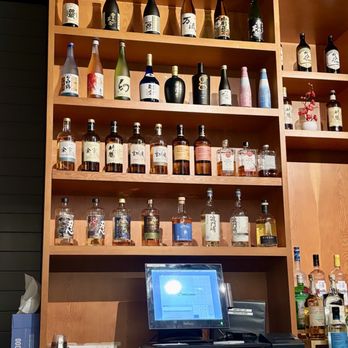 Ossu Asian Tavern - Bar - Japanese Near Me - Atlantic City, New Jersey