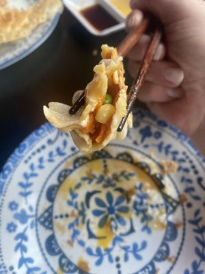 FEAST - Artisan Dumpling, Poke and Tea House 家宴 by null