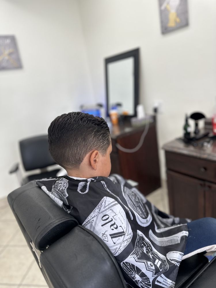 MATHEW’S HAIRCUT Updated August 2024 61 Photos 1522 Graves Ave, El Cajon, California