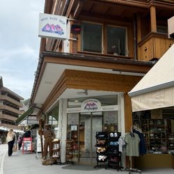 Swiss Made Shop Wengen - Do not shop here..