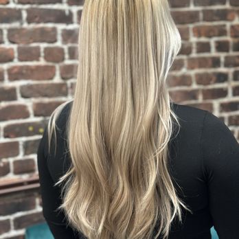 Sproos Salon - Hair Salons Near Me - San Anselmo, California Sproos Salon - Hair Salons Near Me - San Anselmo, California