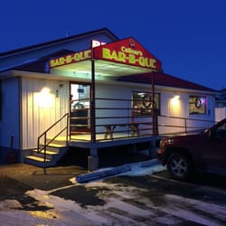 Callear's Bar-B-Que - Main entrance.