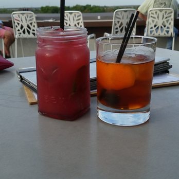 Top Deck Bar - Top Deck Mojito and Old Fashioned with Savannah Bourbon - New American Near Me - Savannah, Georgia Top Deck Bar - Top Deck Mojito and Old Fashioned with Savannah Bourbon - New American Near Me - Savannah, Georgia
