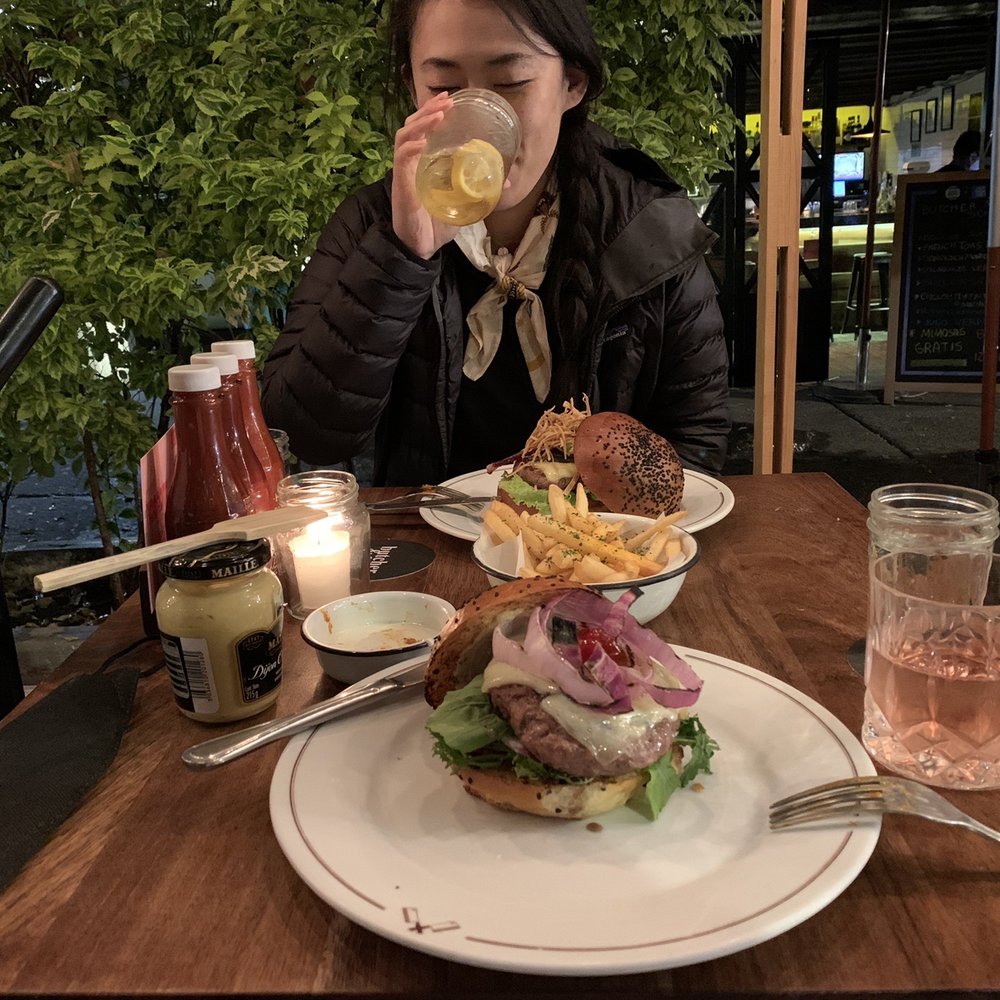 Butcher & Sons - Special burger, guacamole burger - Burgers Near Me - México, D.F., DIF