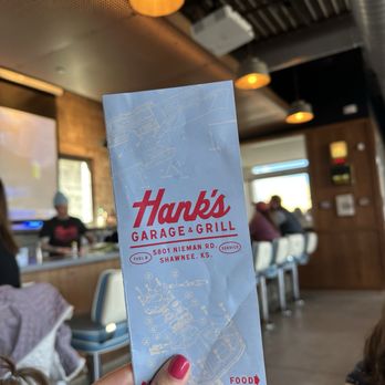 HANK’S GARAGE & GRILL - Updated May 2025 - 97 Photos & 31 Reviews
