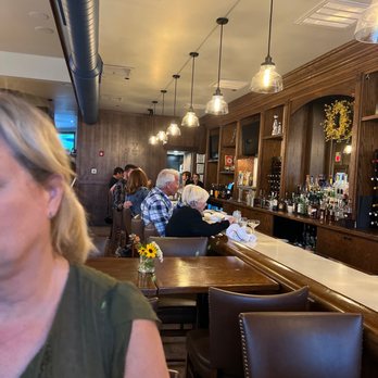 Bleuroot - Beautiful bar! - New American Near Me - West Dundee, Illinois