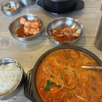Moobongri - Spicy soup - Korean Near Me - Irvine, California Moobongri - Spicy soup - Korean Near Me - Irvine, California